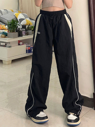 Y2K PARACHUTE PANTS